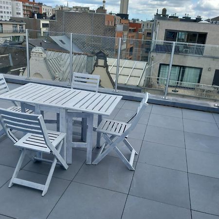 Gezellig Centraal Gelegen Penthouse Oostende Apartment Bagian luar foto