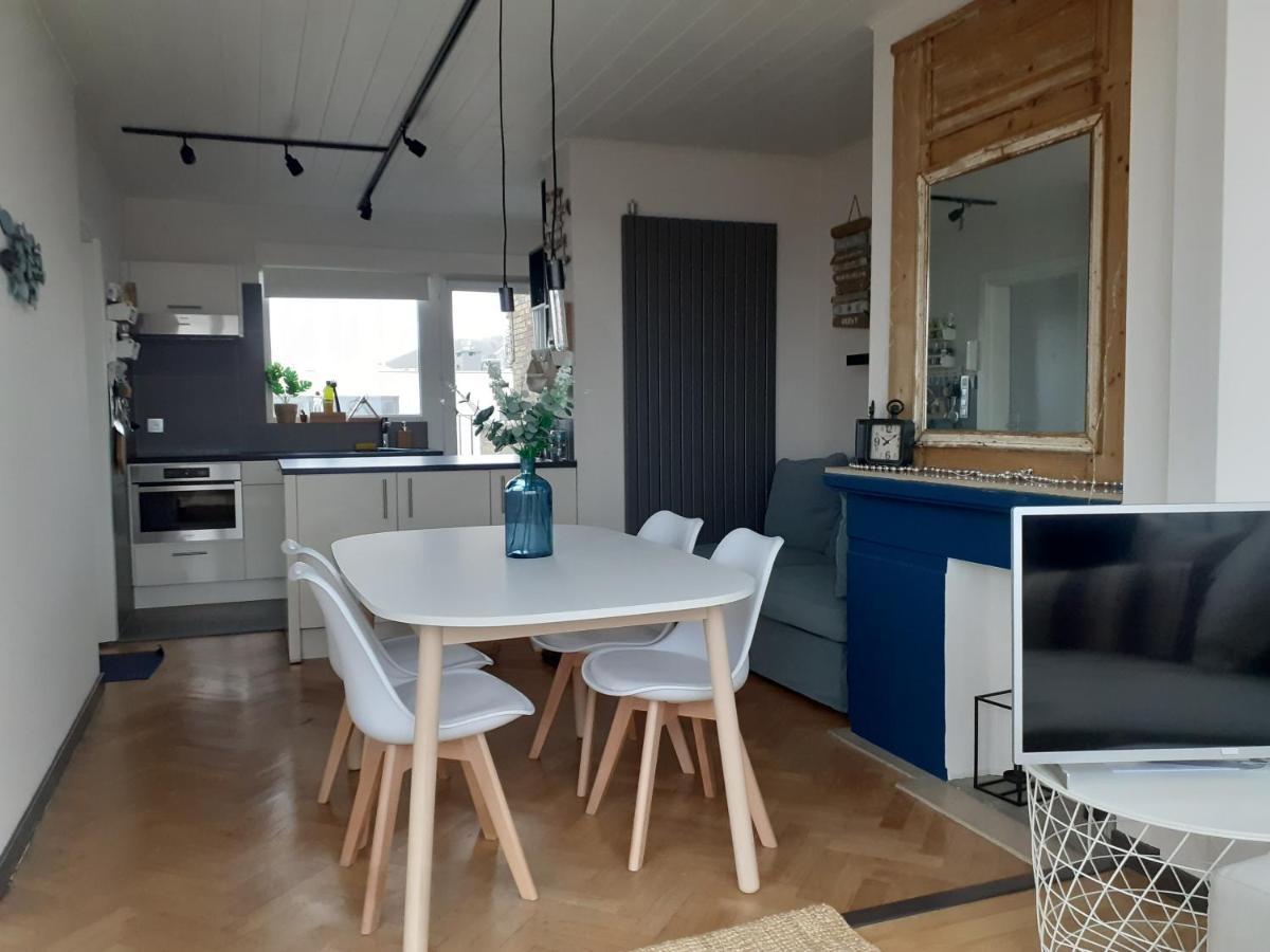 Gezellig Centraal Gelegen Penthouse Oostende Apartment Bagian luar foto
