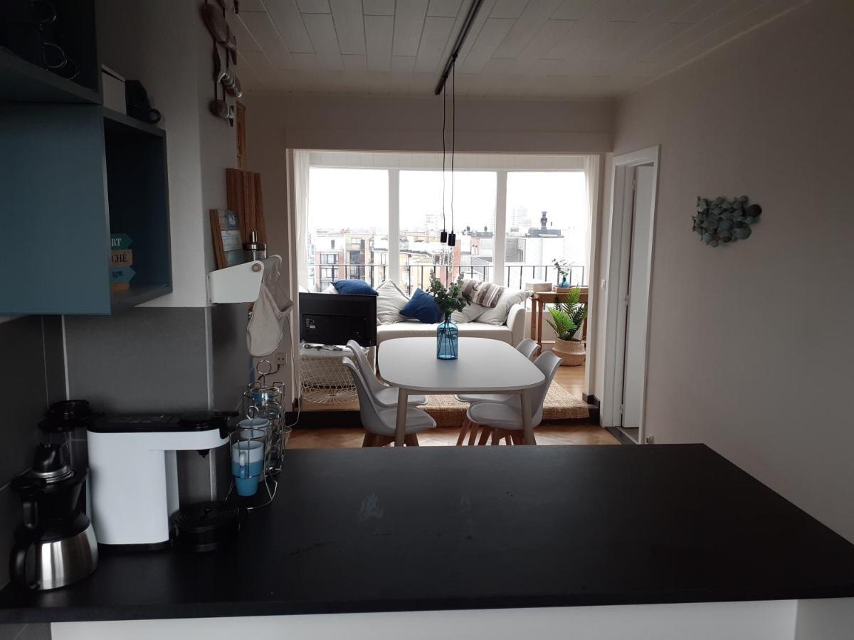 Gezellig Centraal Gelegen Penthouse Oostende Apartment Bagian luar foto