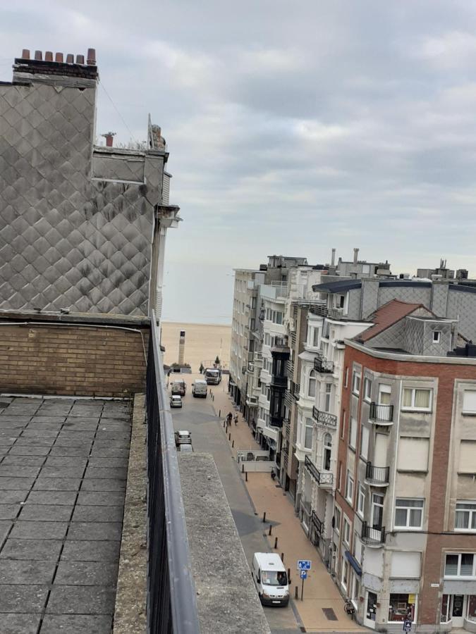 Gezellig Centraal Gelegen Penthouse Oostende Apartment Bagian luar foto